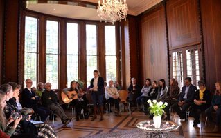 Andachtstreffen in der Villa Tetzner Andachtstreffen in der Villa Tetzner